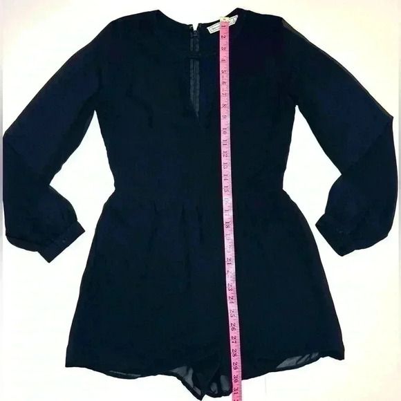 Abercrombie & Fitch Womens Black Chiffon Long Sleeve Romper Size- 2 - Picture 5 of 8